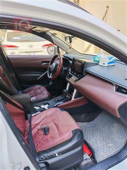 تۆیۆتا کۆرۆلا کرۆس